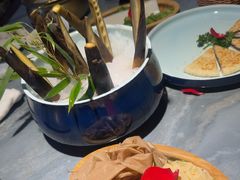 -慢丽江·云南野生菌土鸡锅(付家庄店)