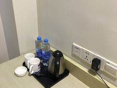 -艾豪森酒店(西安北大街地铁站店)