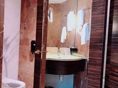 -上海静安昆仑大酒店