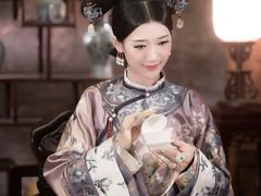 魏璎珞-九月鹰飞汉服摄影工作室