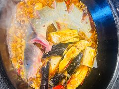 -刘淑芬·活鱼铁锅炖(北京首店)