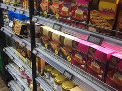 面包甜点陈列柜-七鲜超市(通州ONE店)