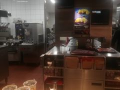-麦当劳(中山公园龙之梦店)