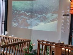 -荷塘秋月·本帮江浙菜(国权路店)