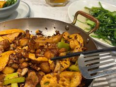 -蛙蛙叫·干锅年代(钻石广场店)