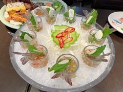 -大头虾越式风味餐厅(光明广场店)