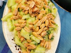 -马路边边串串香形象店(磐石路店)