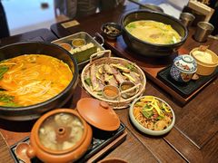 -银米·云南传统过桥米线(双廊黑金冠店)