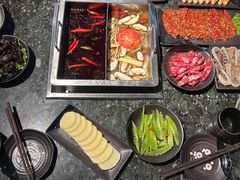 -重庆九记老火锅(广场店)
