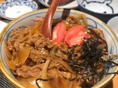 牛肉盖饭-隐泉之语日式料理(王府中环店)