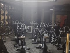 -奥力健身游泳俱乐部(华悦店)