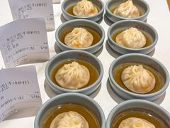 -馋三尺蟹粉小笼(人民广场店)