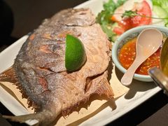 -大头虾越式风味餐厅(光明广场店)