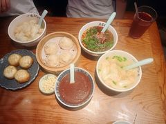 -鑫震源·苏式大虾生煎(山塘街店)