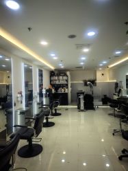 -HaLo hair studio