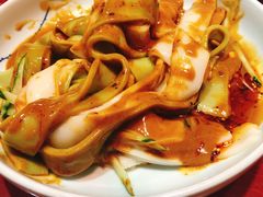-窄巷子陕菜馆·地道陕西菜(粉巷店)