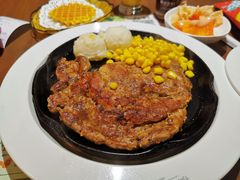 -豪客来牛排(空港华联店)