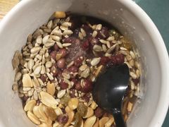 -八月美食小馆(银泰城总店)