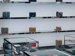 -圣罗兰SAINT LAURENT(佛罗伦萨小镇店)