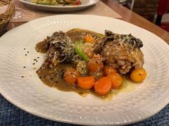 鸡肉羊肚菌奶油汁和时菜-LA MAISON公鸡和龙(蛇口店)