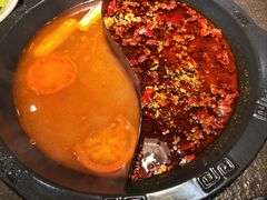 -火云天重庆火锅自助(中山路店)