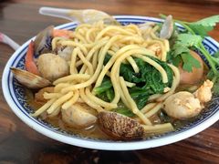 -亚忠小吃店(曾厝垵店)