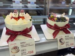 -花花卷卷·鲜食蛋糕(静安久光百货店)