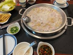 -老来福·非遗酸汤兔(凯旋路店)