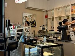 -Dogi&kiki Coffee(中心商务大厦店)