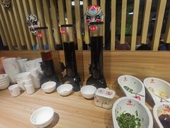 -五味缘小郡肝串串火锅(泛悦城市奥特莱斯店)