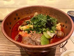 -成都你六姐·牛肉冒菜(城市集市合生汇店)