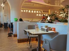 -小董哥烤串·爆汁大油边(故宫店)