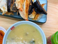 -众品老方子锅贴甜沫(李村店)