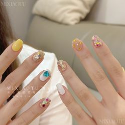 -米小兔美甲美睫