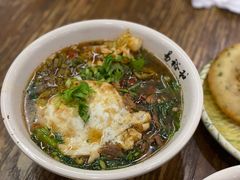 香菜牛肉面-易裕和·长沙米粉(竹塘西路店)