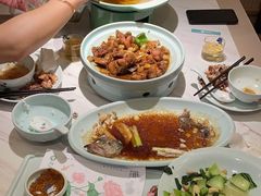 -荷花亭·湖北融合菜(中商广场店)