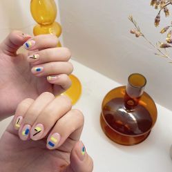 -H12 STAR日式美甲美睫专门店