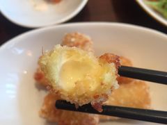 -香格里拉鱼跃地中海西餐厅·牛排披萨