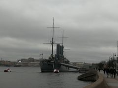 -阿芙乐尔号巡洋舰