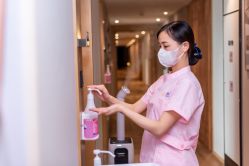 -裕月馨月子中心(滨江店)