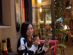 -SISTERS BAR RESTAURANT川意酒馆(嘉善老市H楼店)