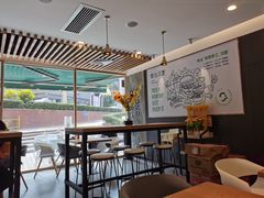 -龙治汉堡(中华城店)