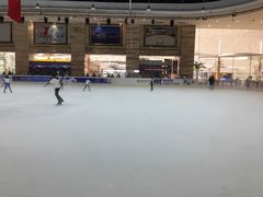 -冠军冰场(环球中心店)