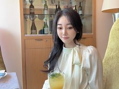 -香格里拉鱼跃地中海西餐厅·牛排披萨