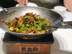 -费大厨辣椒炒肉(黄兴中心广场店)