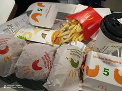 -麦当劳(东方时代广场分店)