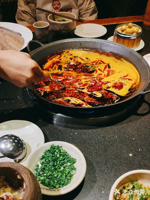 捞锅坝子老火锅(汽博中心店)图片