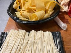 -呷哺呷哺(普陀乐购真北店)