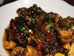 -黄泥岗·地道湖北菜(奥特莱斯店)