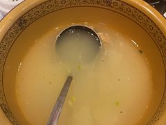 -富正毅三下锅·湘西韵味(天门山索道店)